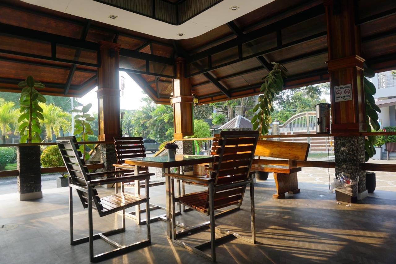 Bulacan Floating Sanctuary Resort Powered By Cocotel מראה חיצוני תמונה