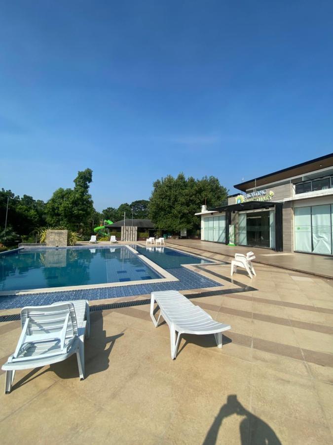 Bulacan Floating Sanctuary Resort Powered By Cocotel מראה חיצוני תמונה